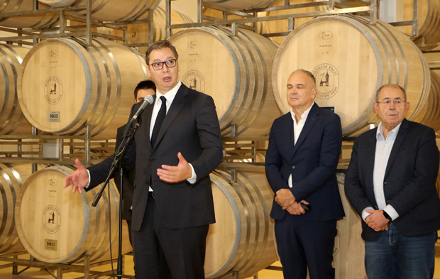 Вучић: Наших вина се данас нећемо срамити